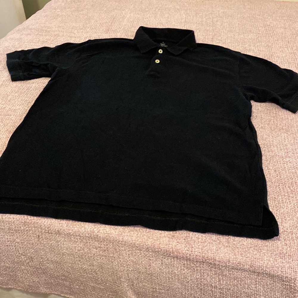 Foot LOCKER BOYS COLLAR SHIRT SIZE M BLACK